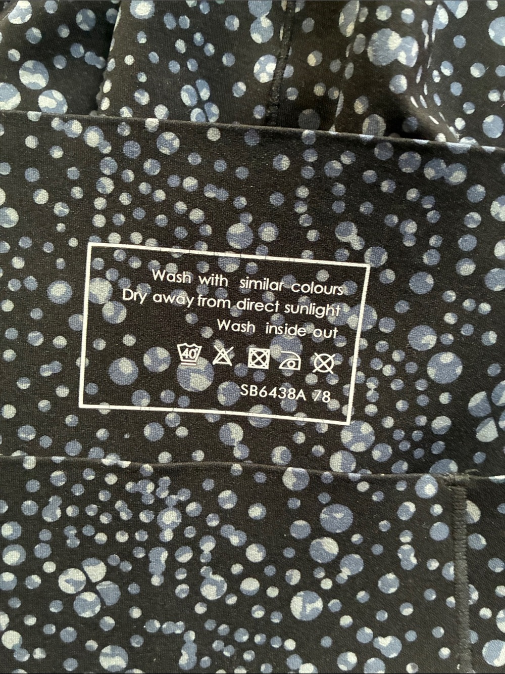 Sweaty Betty High Waist 7/8 Leggings in the Blue Celestial Dots. Plus Size XXL - Picture 7 of 8
